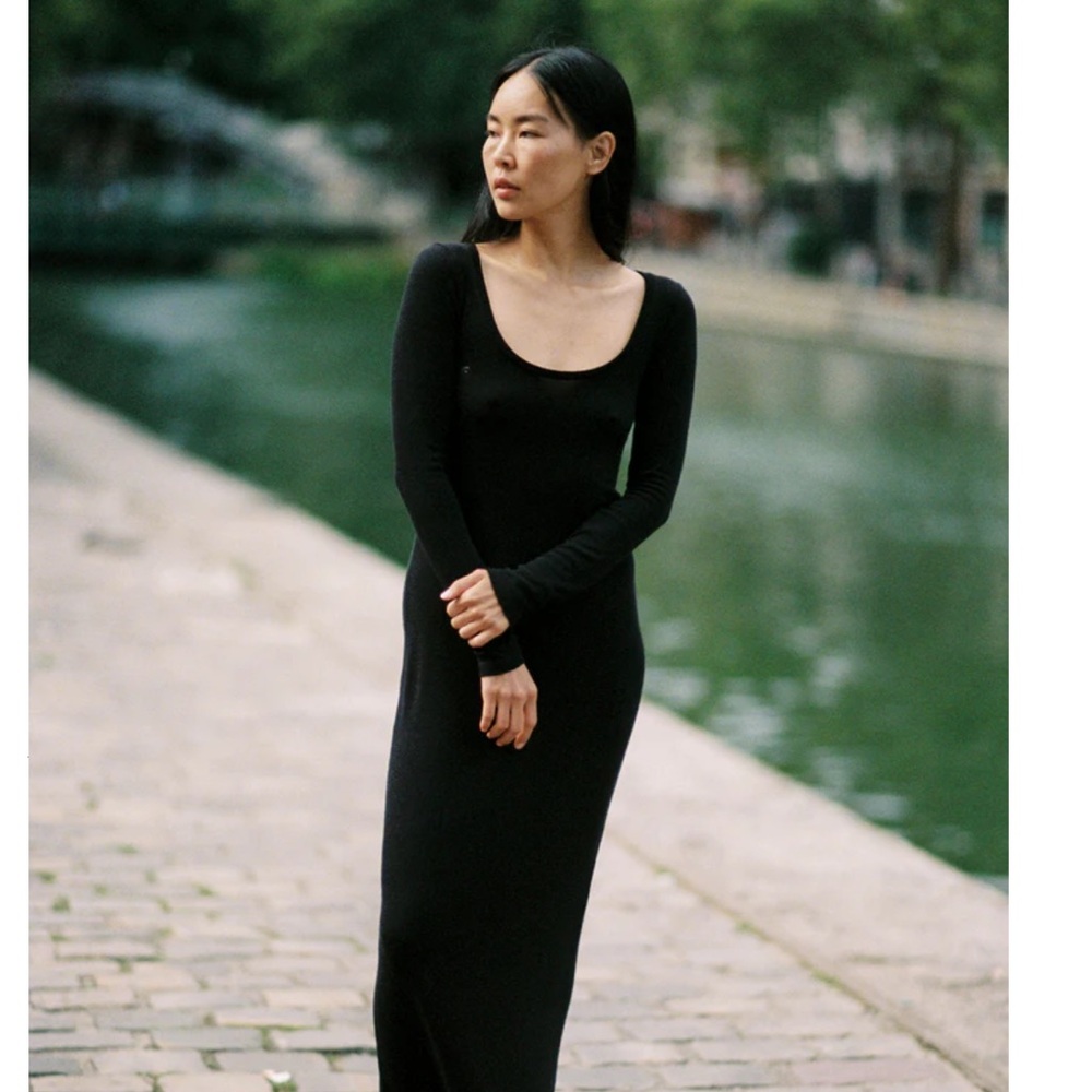 OZMA CLAUDIA DRESS (Regen Silk Noil Jersey) Black
